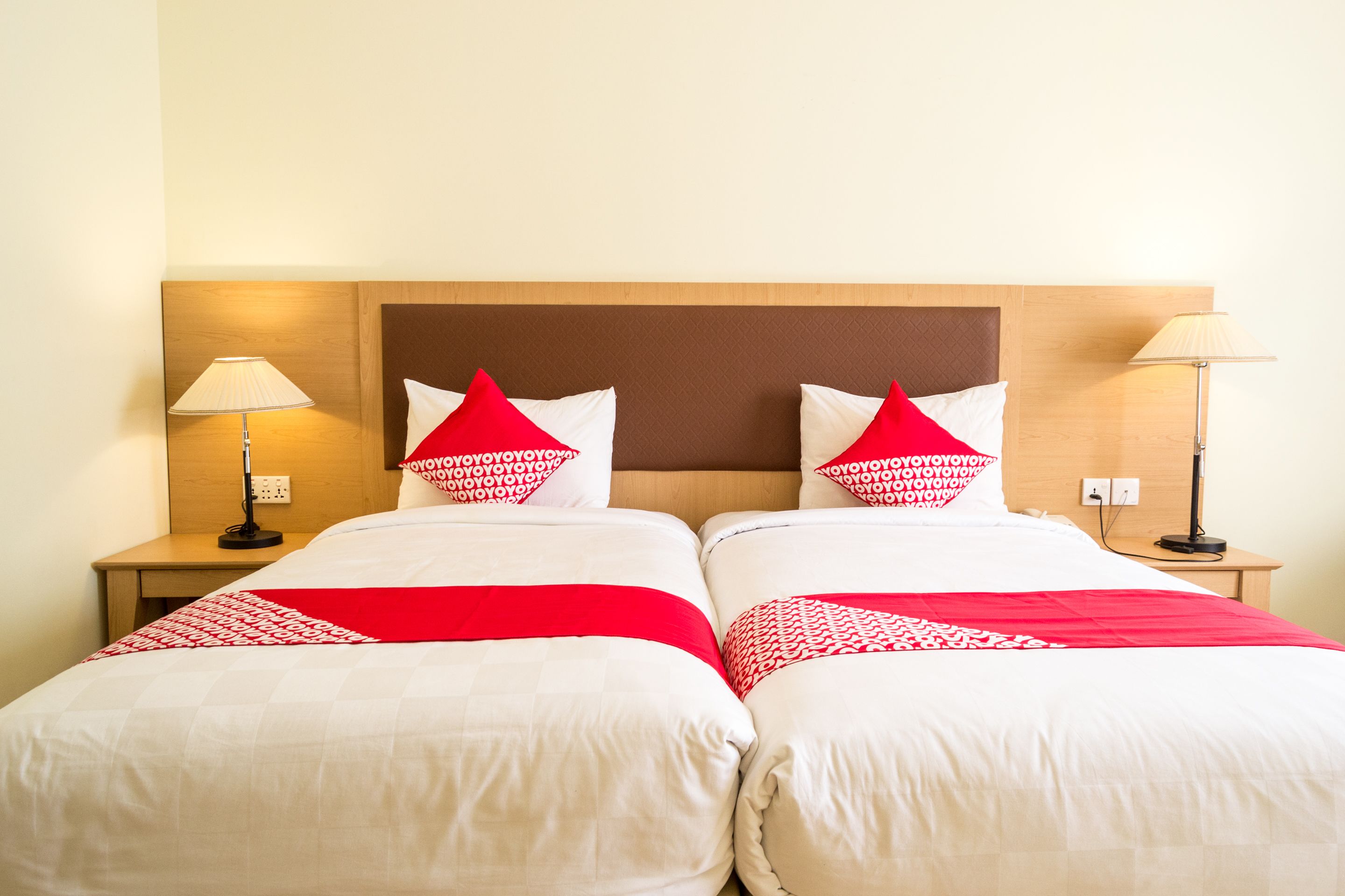 Oyo 666 D Grande Hotel Batam