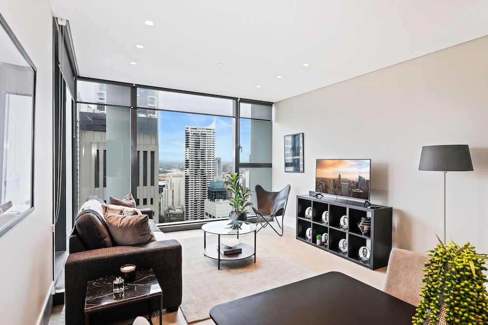 Brand New Ultra Modern CBD View
