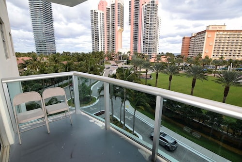 Best Sunny Isles Beach Condo Rentals In 2019 Cheap 71 - 