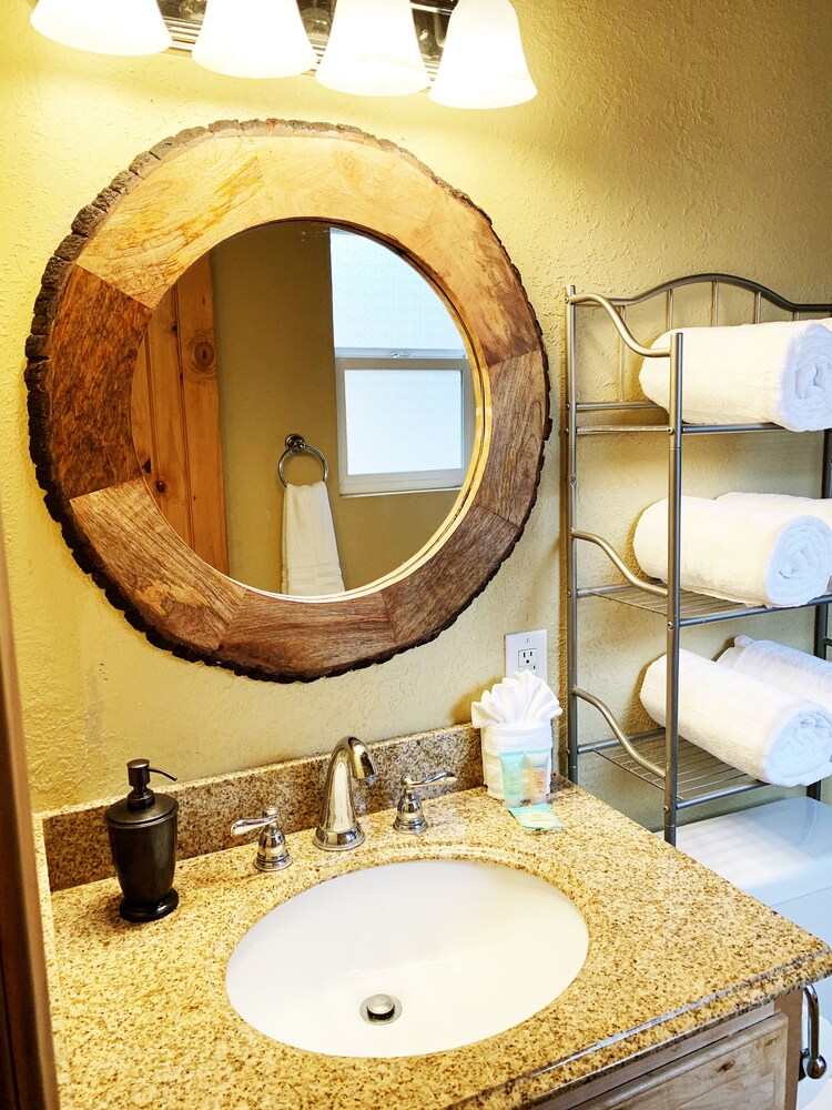 So Woodsy Cabin 2 Bedroom 1 Bathroom In Big Bear Lake Hotel Rates Reviews On Orbitz