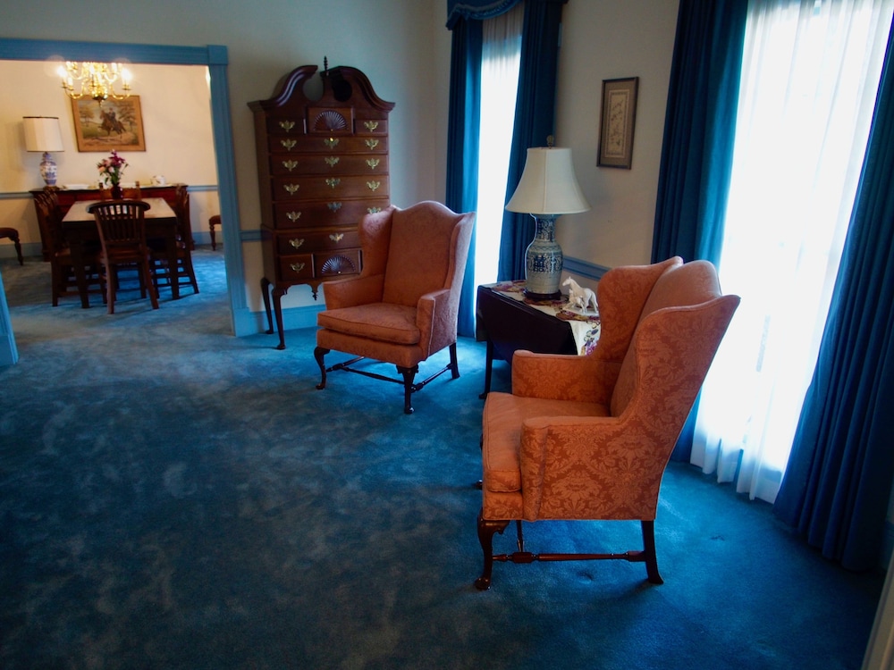 The Clark House Inn in Danville Best Rates & Deals on Orbitz