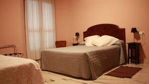 5 dormitorios, tabla de planchar con plancha, wifi y ropa de cama