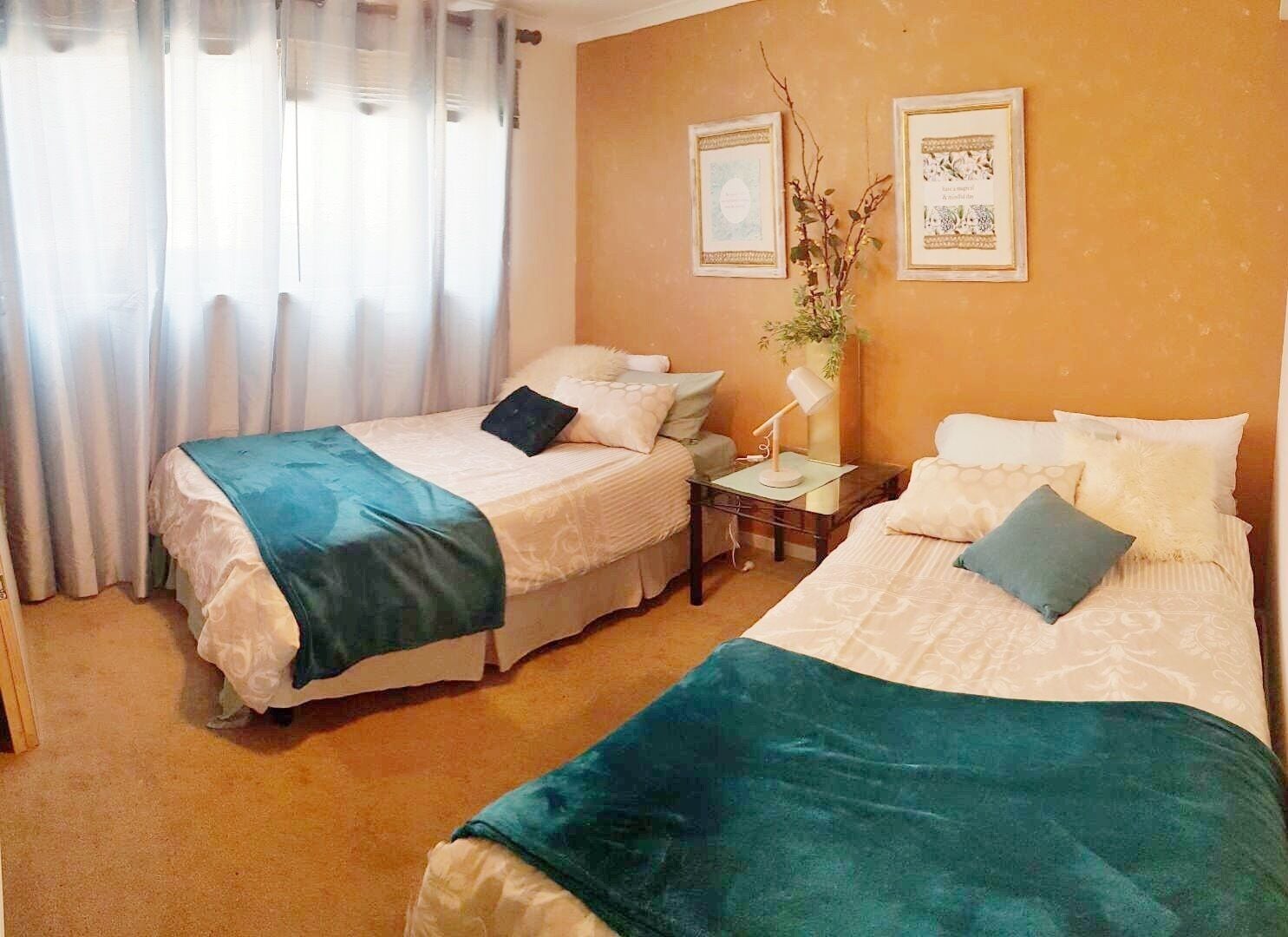 French Resort  Style Guesthouse in Sunnybank