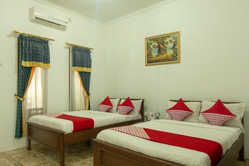Oyo Rooms Pangandaran Deals 2018 Compare Save From 7