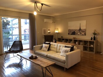 Athens Airport Lodge