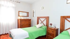 2 bedrooms, down comforters, individually decorated