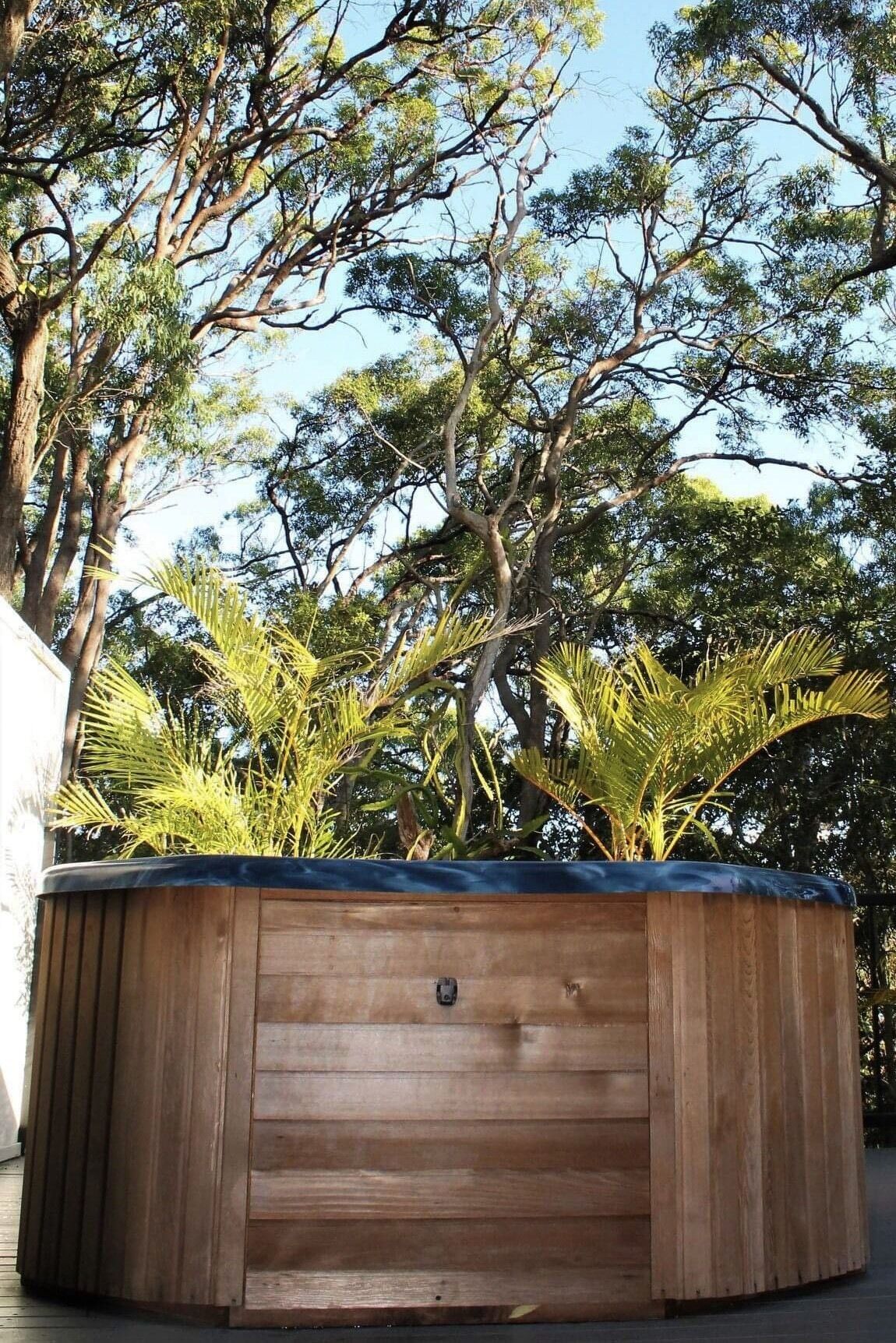 Private Access to the Beach, Ocean Views & Outdoor Spa - Central Location