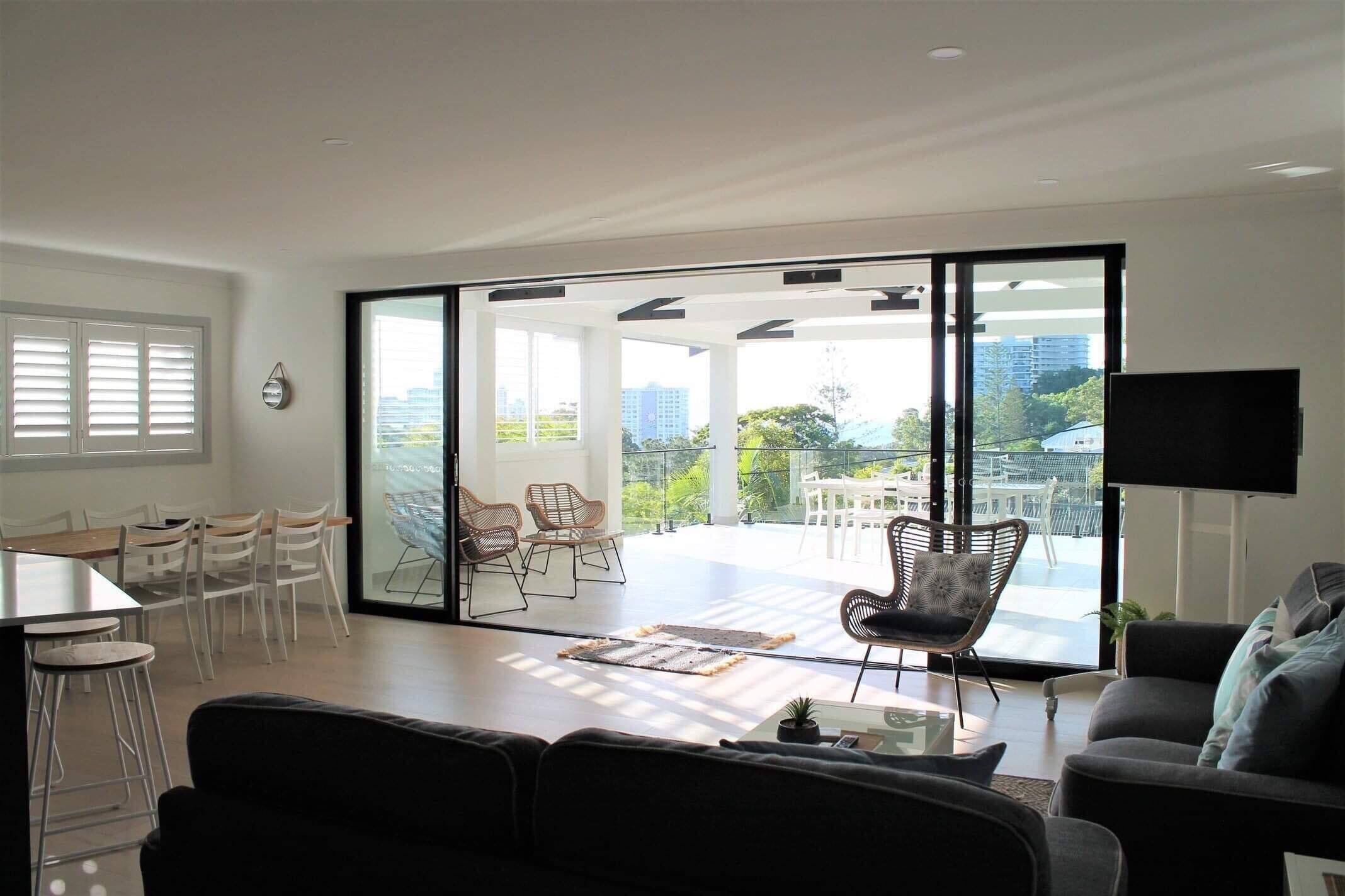 Private Access to the Beach, Ocean Views & Outdoor Spa - Central Location