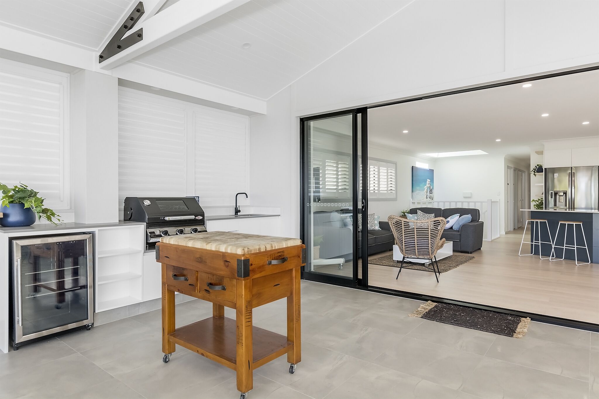 Private Access to the Beach, Ocean Views & Outdoor Spa - Central Location