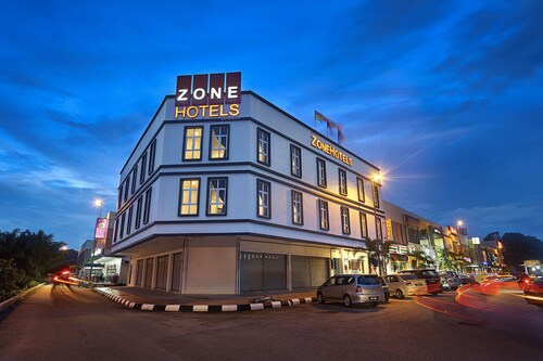Teluk Panglima Garang Hotels From Au 15 Cheapest Accommodation In Teluk Panglima Garang 2021