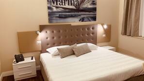 Desk, laptop workspace, blackout drapes, free cribs/infant beds