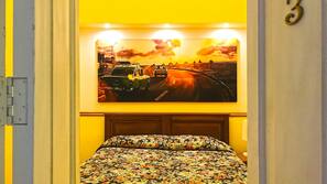 Minibar, in-room safe, free WiFi, linens