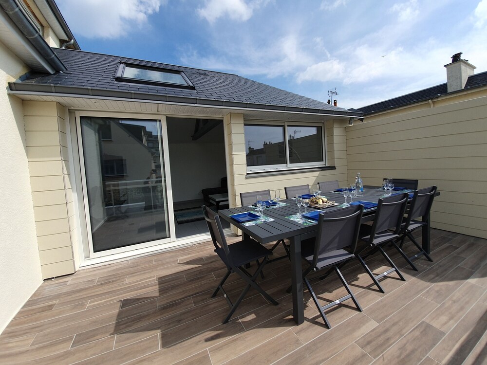 Maison du Lude fully restored in Granville in Normandy Granville Vrbo