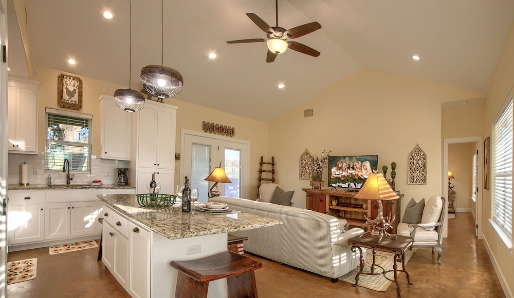 Lone Star Cabin No 4 Texas Hill Country New In