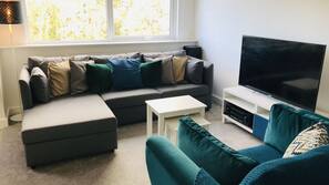 TV with cable channels