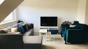 TV with cable channels
