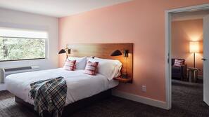 Premium bedding, pillow top beds, in-room safe, desk