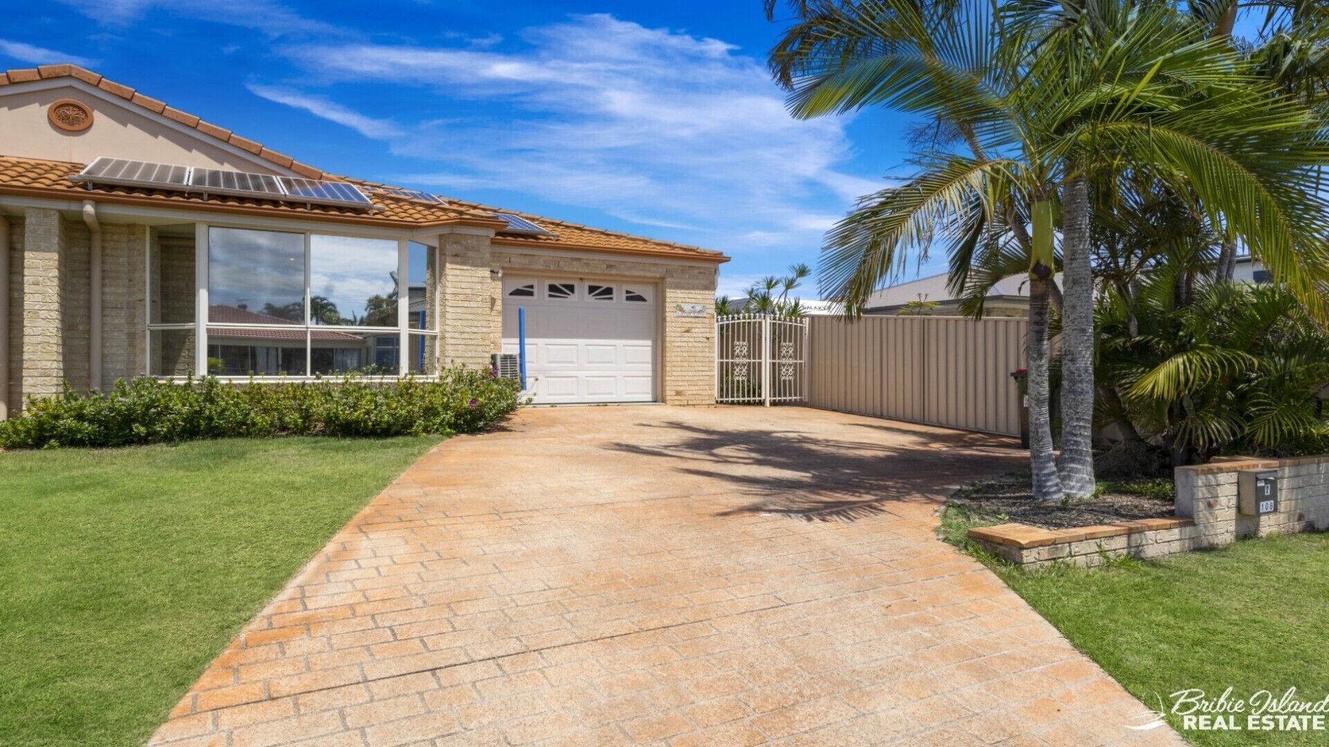 CANAL COVE IN BONGAREE