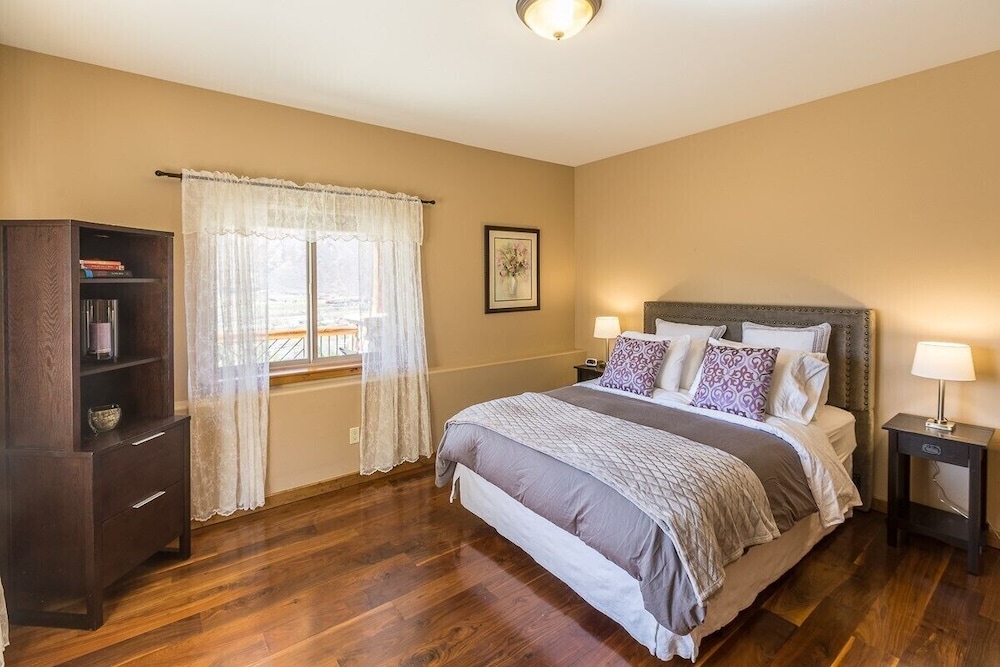 PANORAMIC VIEWS Minutes from Downtown discounted Glenwood Springs