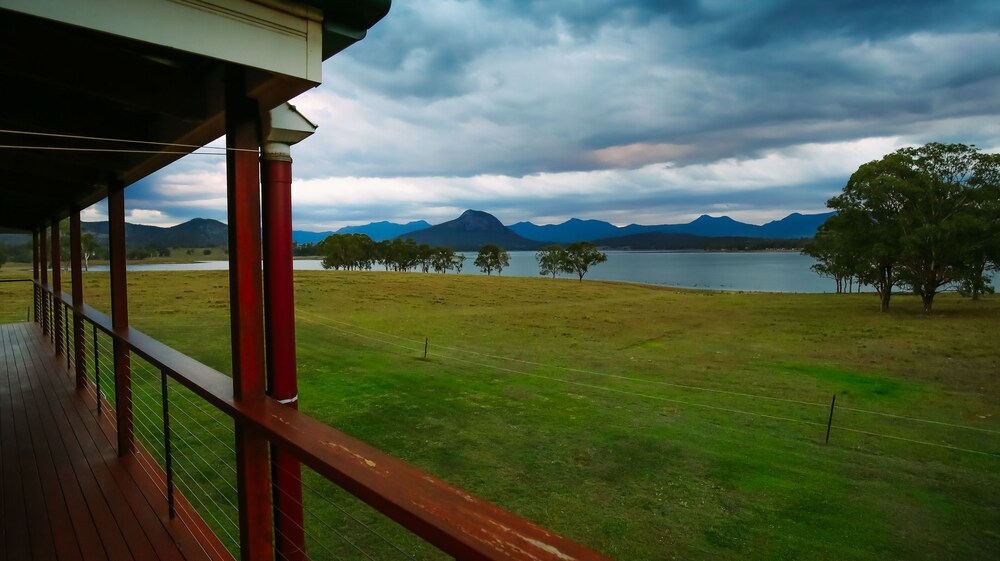 Moogerah Lakeview Cottage