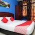 OYO 1012 Stada Hotel