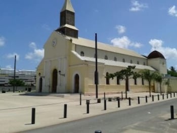 Apartment With One Bedroom In Port Louis With Enclosed