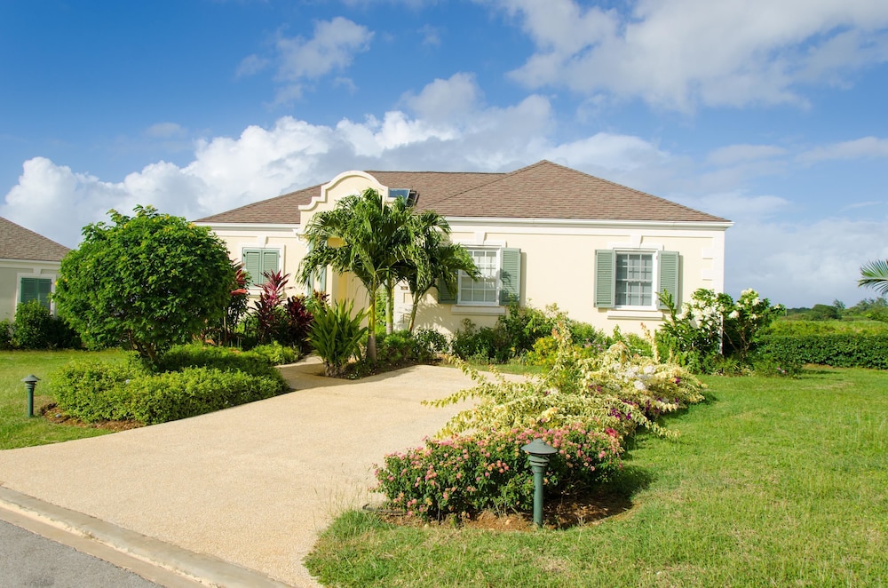Beautiful Three Bedroom Villa in Gated Community in Speightstown, Barbados
