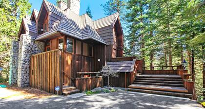 Yosemite Scenic Wonders - Fish Camp Area