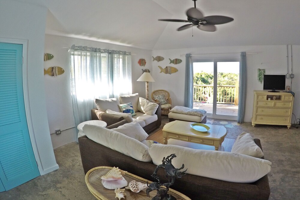 Half Moon Cottage Bahamas Stella Maris In Stella Maris Hotel