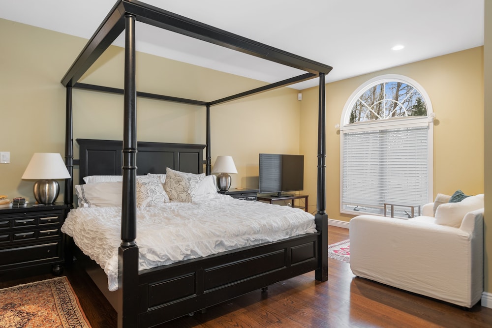 Pristine Westhampton Rental Westhampton Vrbo