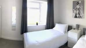 Premium bedding, iron/ironing board, free WiFi, linens