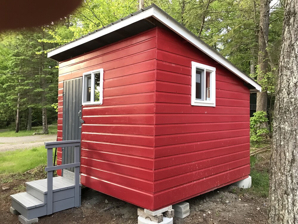 Maine Waterfront Cottage on East Grand Lake in Danforth Best Rates