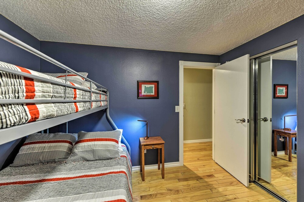 Central Medford Family Retreat w/ Large Yard! Jackson County Vrbo