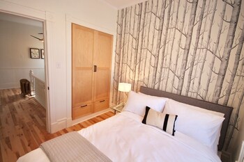 Artful 3 Bedroom Flat Near Downtown Halifax Halifax 2019