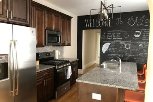 Visit Barnes Jewish Hospital In Central West End Expedia