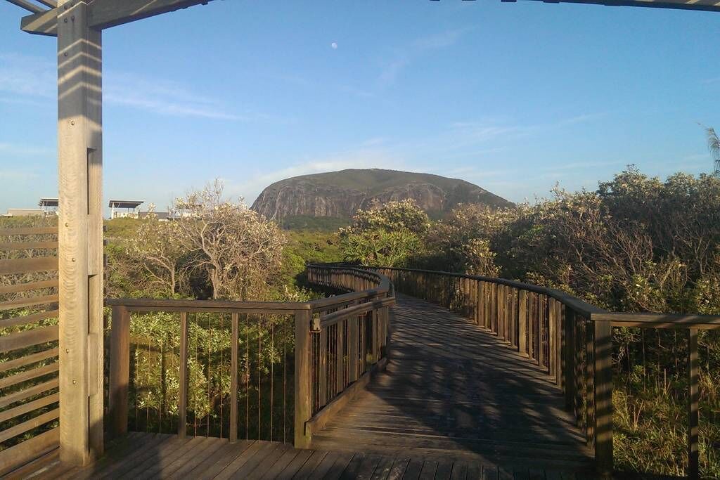 Seaside cottage Marcoola, 300 metre stroll to THIS beach