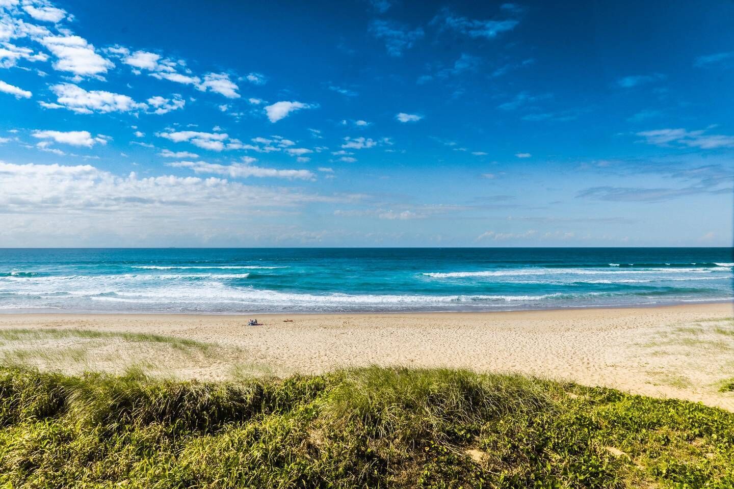 Seaside cottage Marcoola, 300 metre stroll to THIS beach