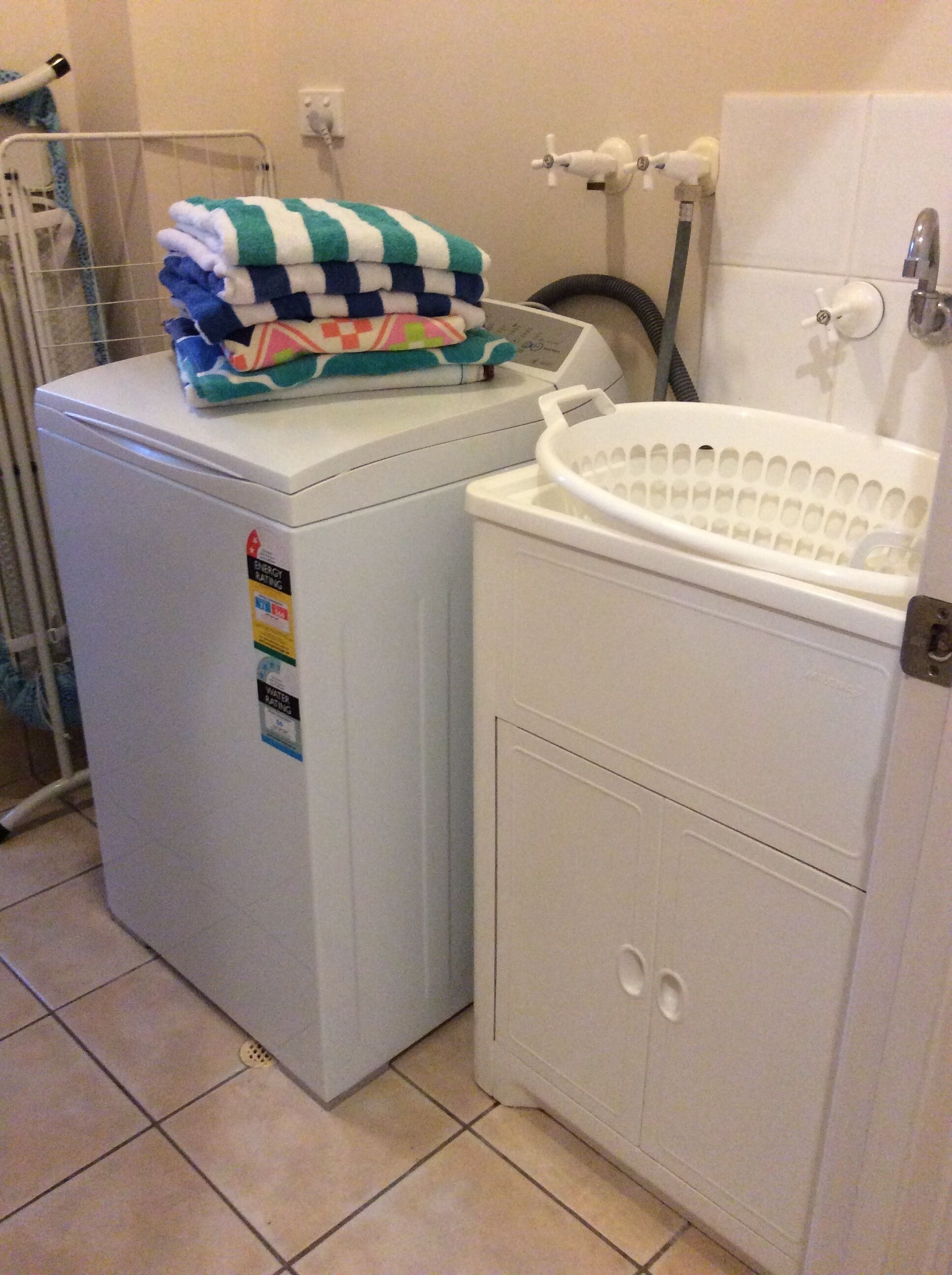 Seaside cottage Marcoola, 300 metre stroll to THIS beach