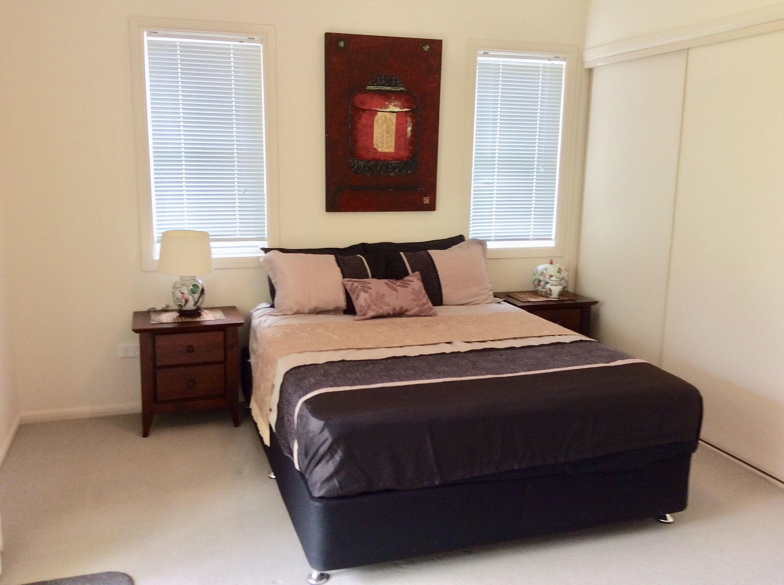 Seaside cottage Marcoola, 300 metre stroll to THIS beach