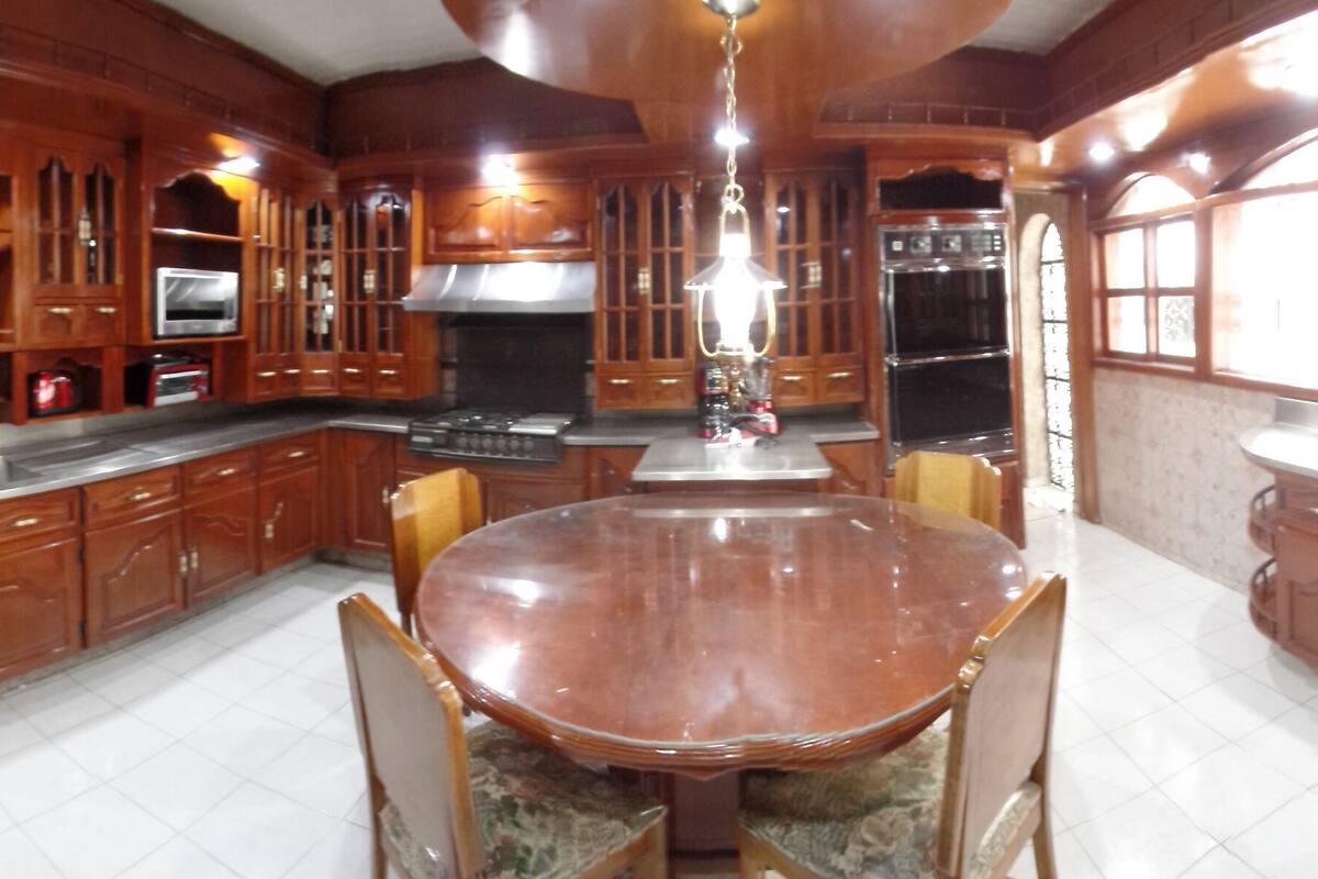 Lujosa Casa A 2 Cuadras Del Centro De Oaxaca Casa J P De Apa In Oaxaca Expedia