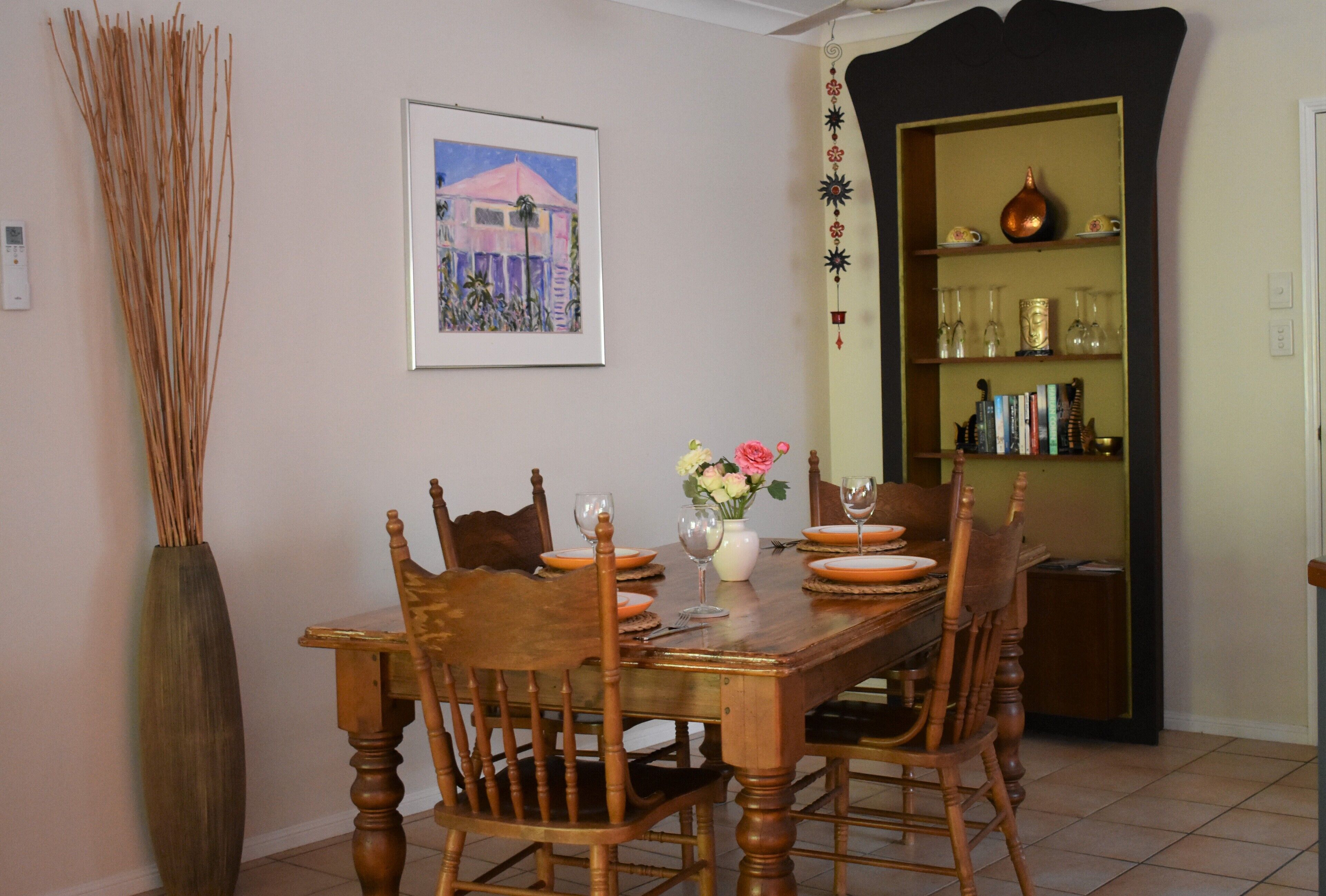 Cairns Rainforest Cottage Tropic Hideaway Pets OK 10mins to City, Free Wifi