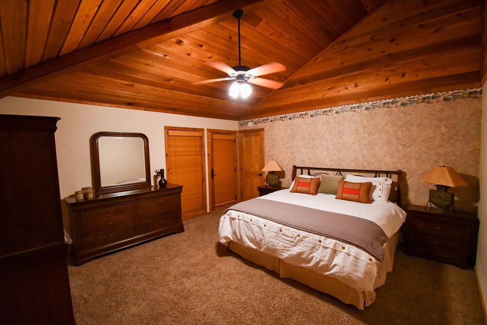 Hot Tub Special Rates Stunning Mountain Views In Taos Nm