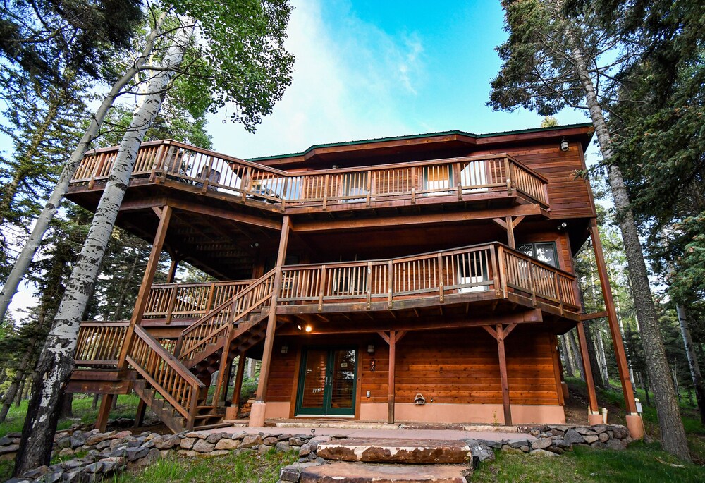 Hot Tub Special Rates Stunning Mountain Views In Taos Nm