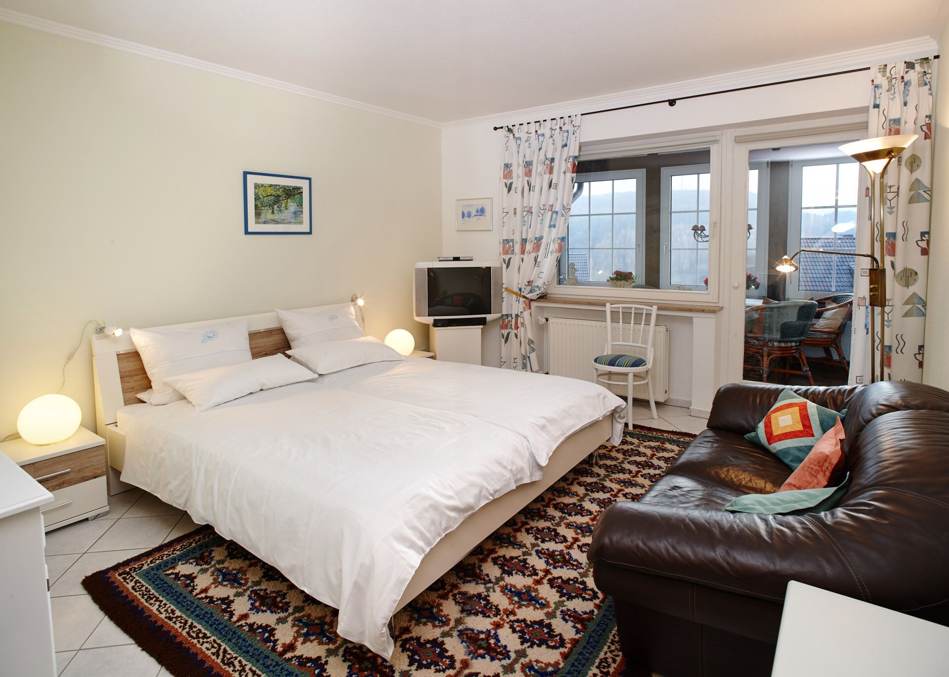 high quality, lovingly furnished 4-star apartment i. d. Vulkaneifel in Daun, Germany