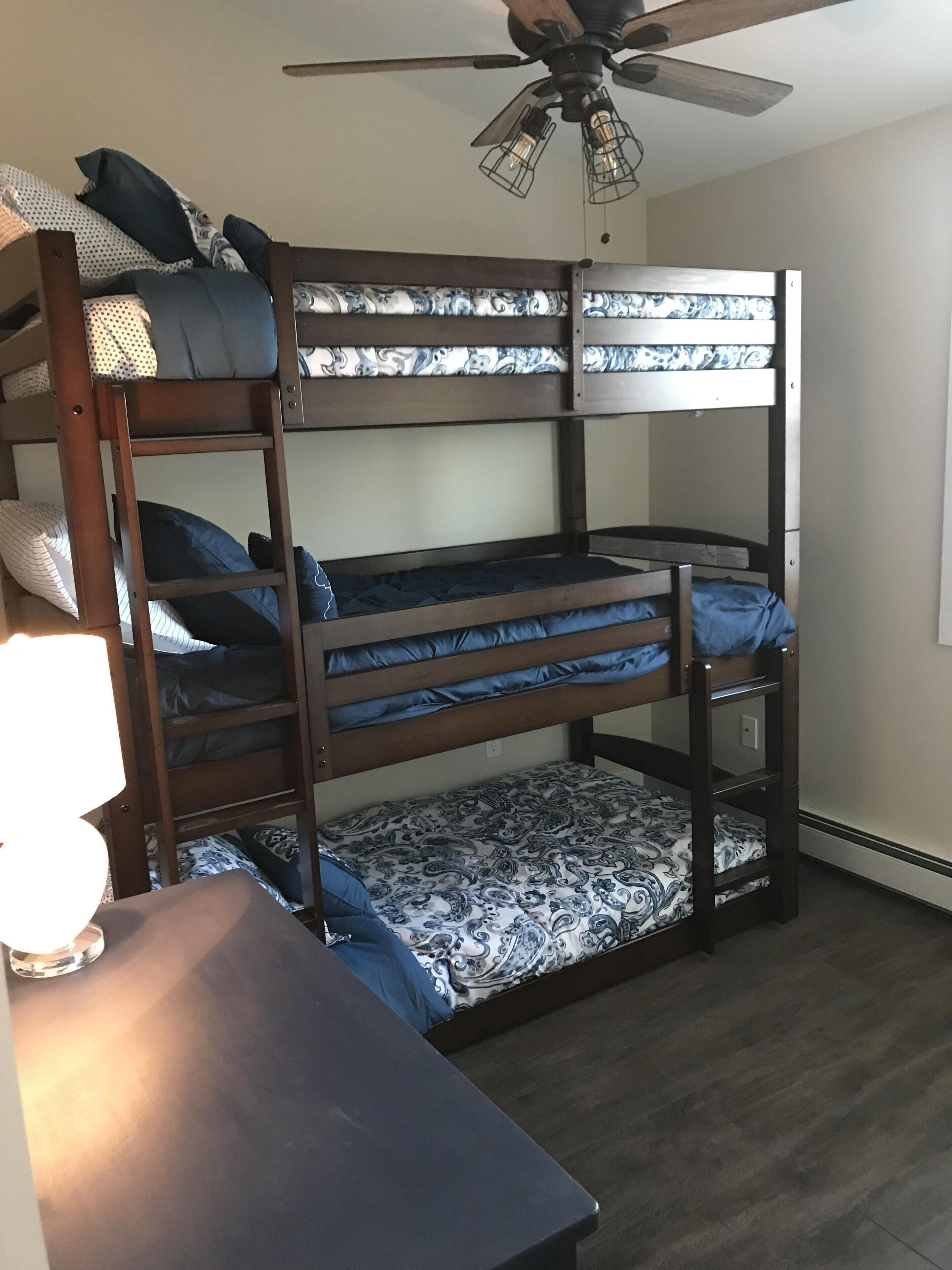 Newly Renovated House Minutes to South Shore Beach in Little Compton, United States