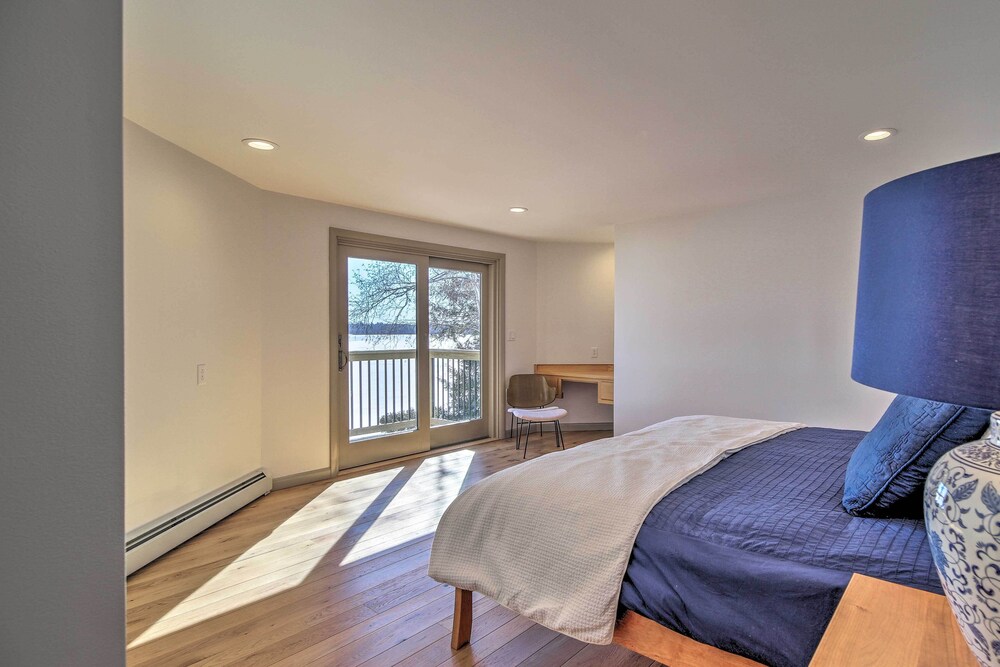 Plattsburgh Home w/ Deck on Lake Champlain Plattsburgh Vrbo