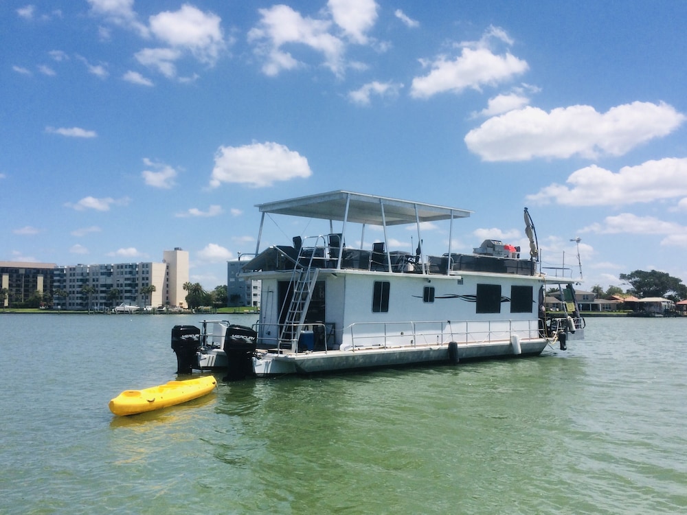 52 Foot Water Adventure Houseboat Clearwater Beach in St. Petersburg