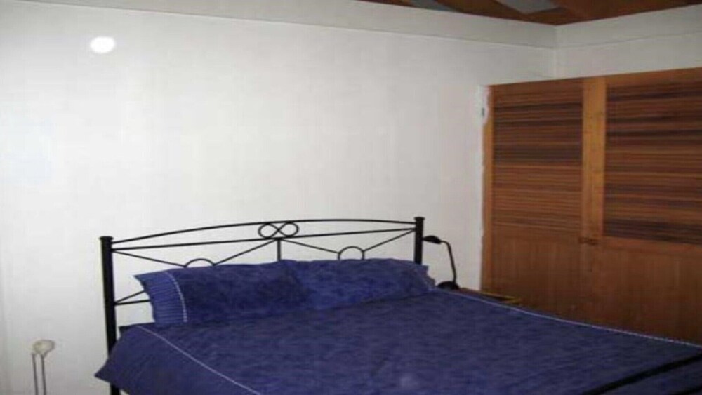 Close to beach in Gerda Road