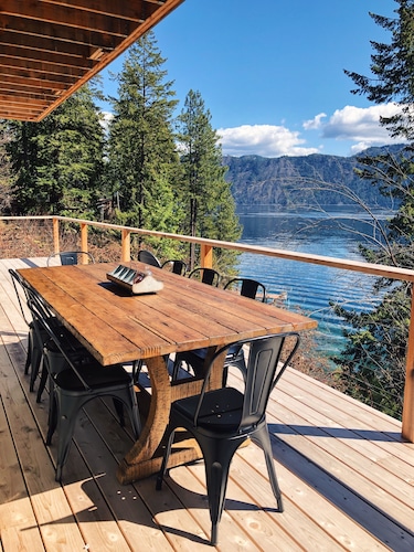 Waterfront House in Sandpoint, United States