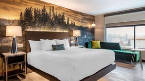 Cambria Hotel Detroit-Shelby Township in Shelby Township, MI | Expedia